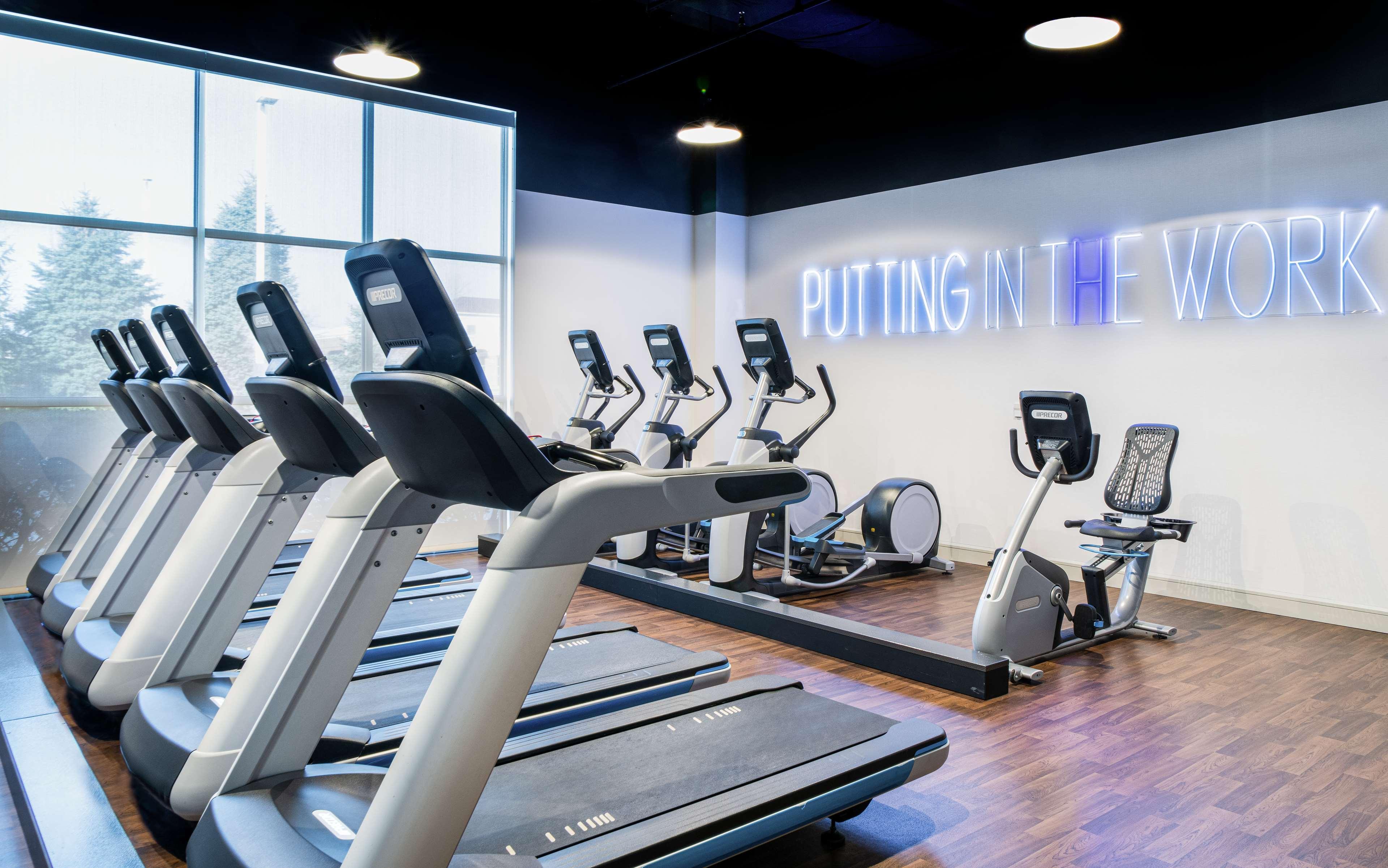 Hilton Columbus/Polaris Hotel Екстериор снимка