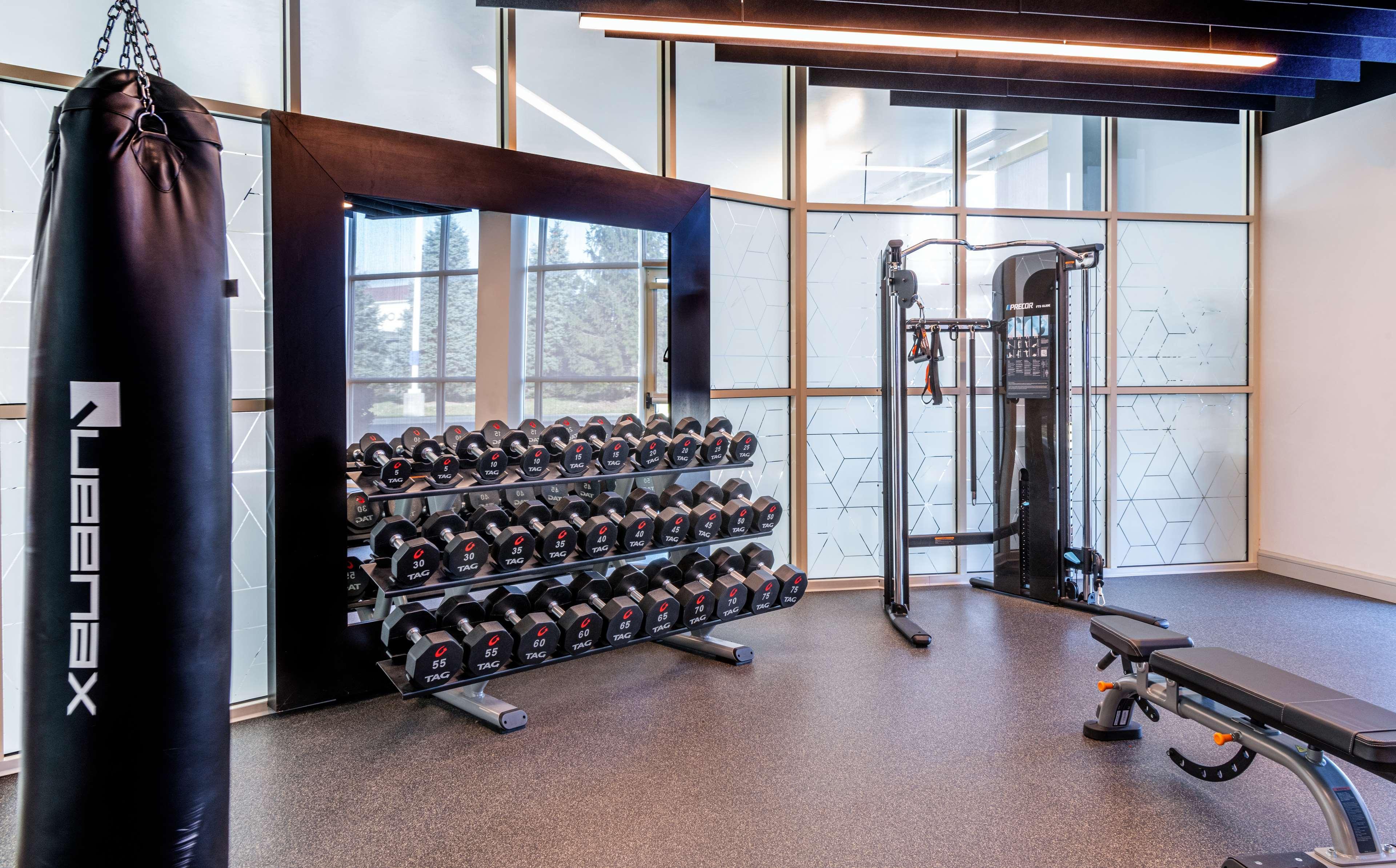 Hilton Columbus/Polaris Hotel Екстериор снимка
