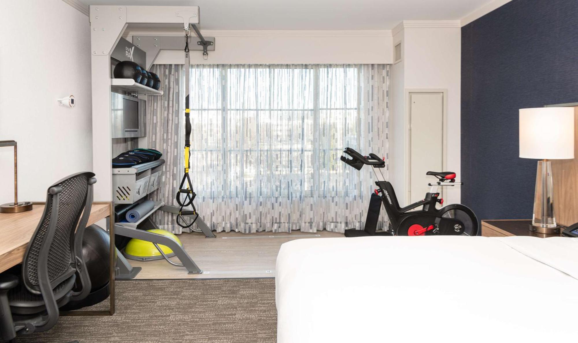 Hilton Columbus/Polaris Hotel Екстериор снимка