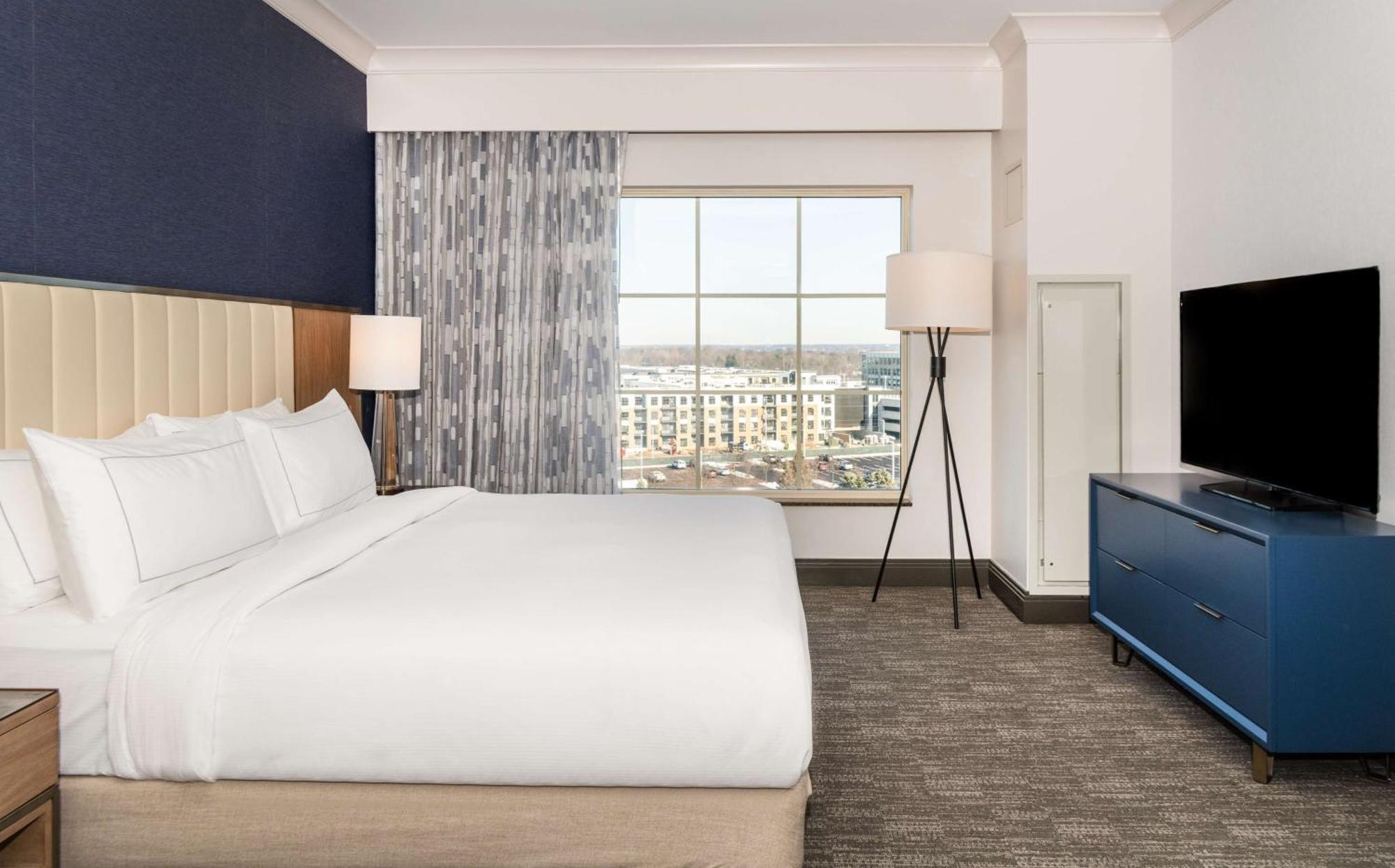 Hilton Columbus/Polaris Hotel Екстериор снимка