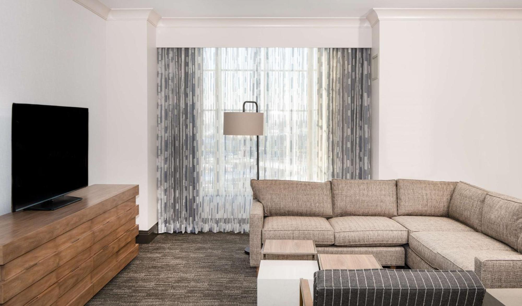 Hilton Columbus/Polaris Hotel Екстериор снимка