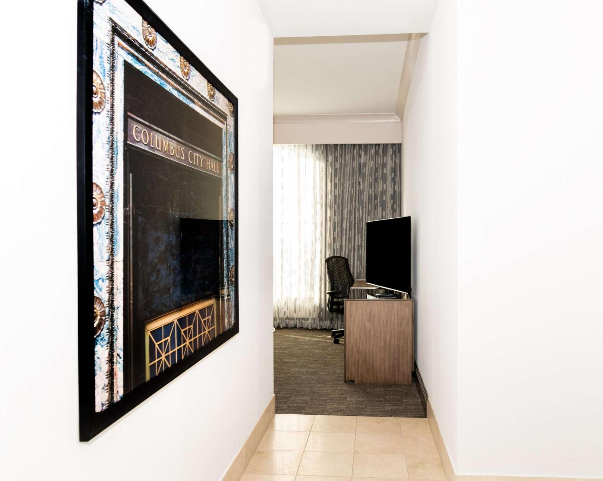 Hilton Columbus/Polaris Hotel Екстериор снимка